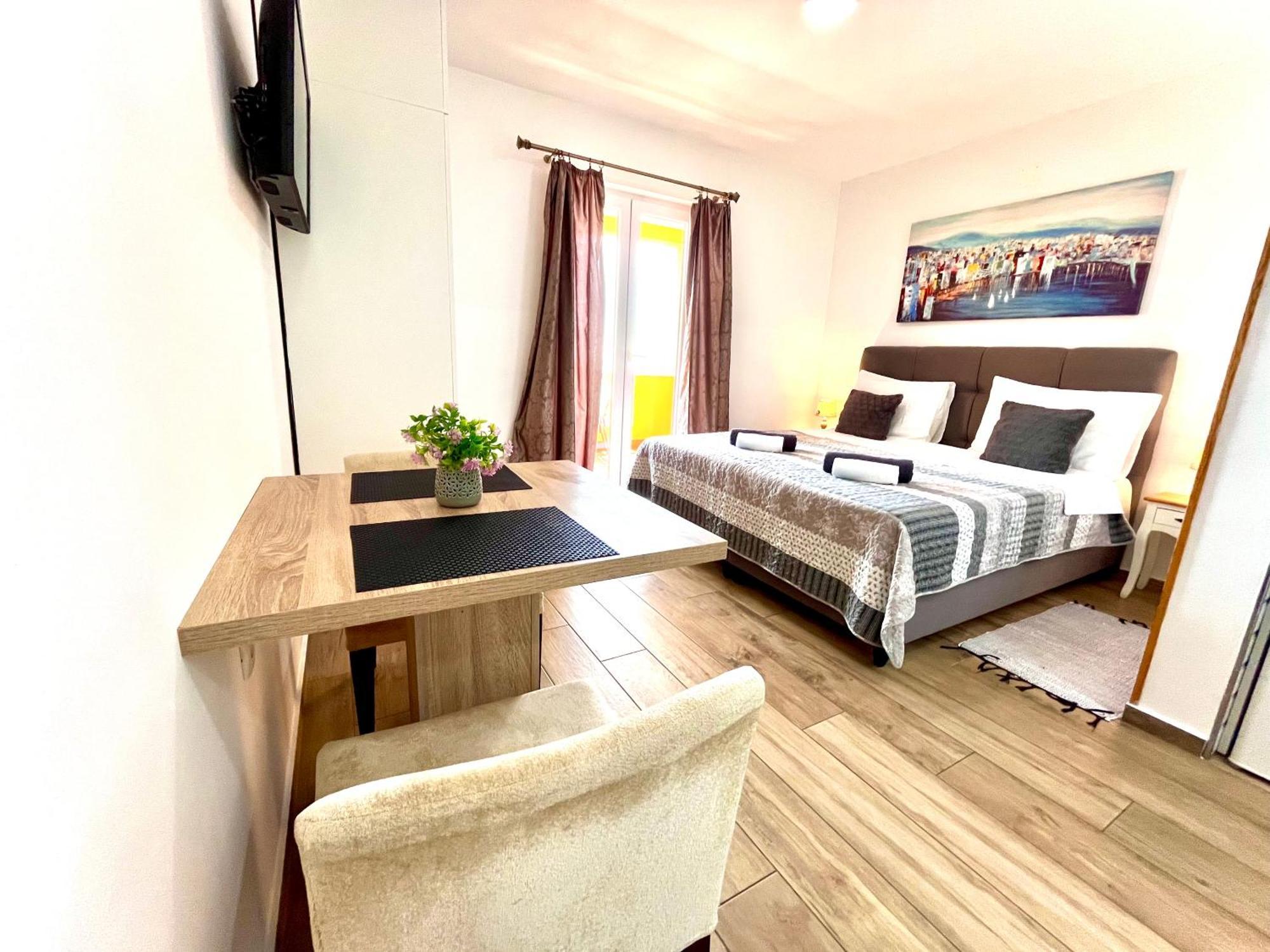 Apartments Sunset Млини Екстериор снимка